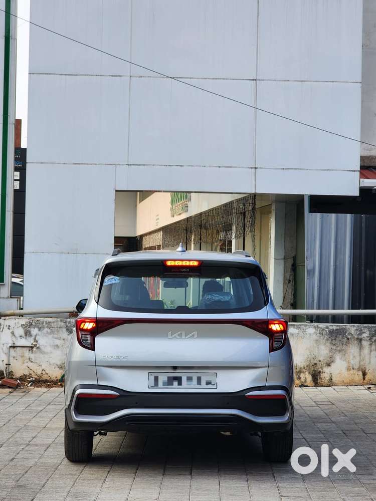 Kia Carens 1.5 Prestige 7 Str, 2023, Petrol