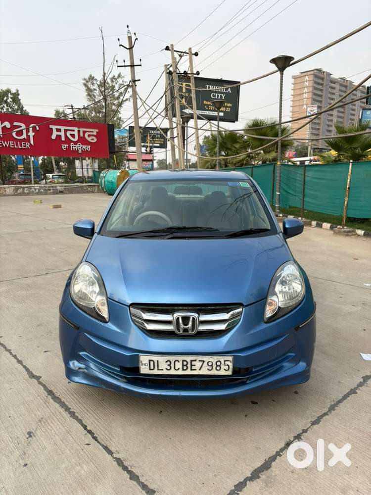 Honda Amaze Petrol 2013
