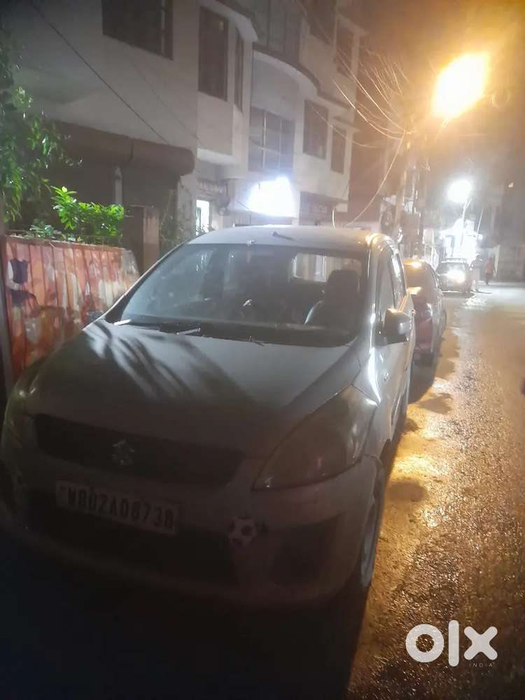 Maruti Suzuki Ertiga 2013