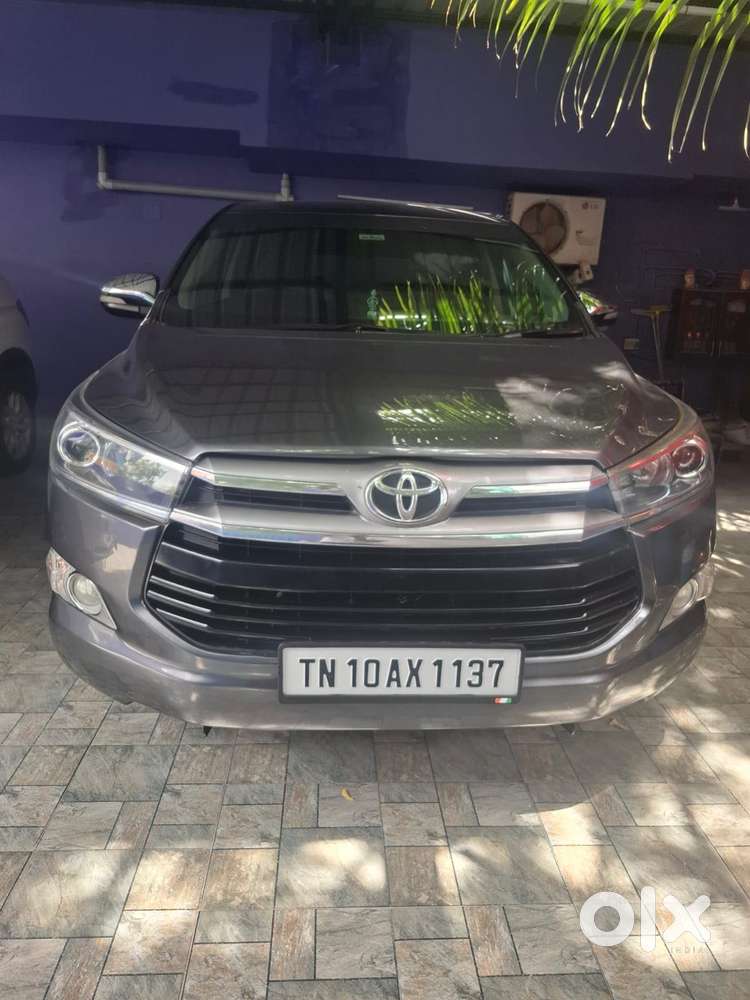 Toyota Innova Crysta 2.8z Automatic, 2016, Diesel