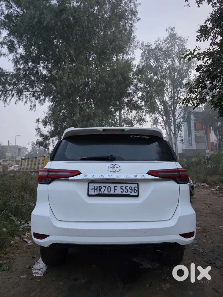Toyota Fortuner Diesel 2018 Variant