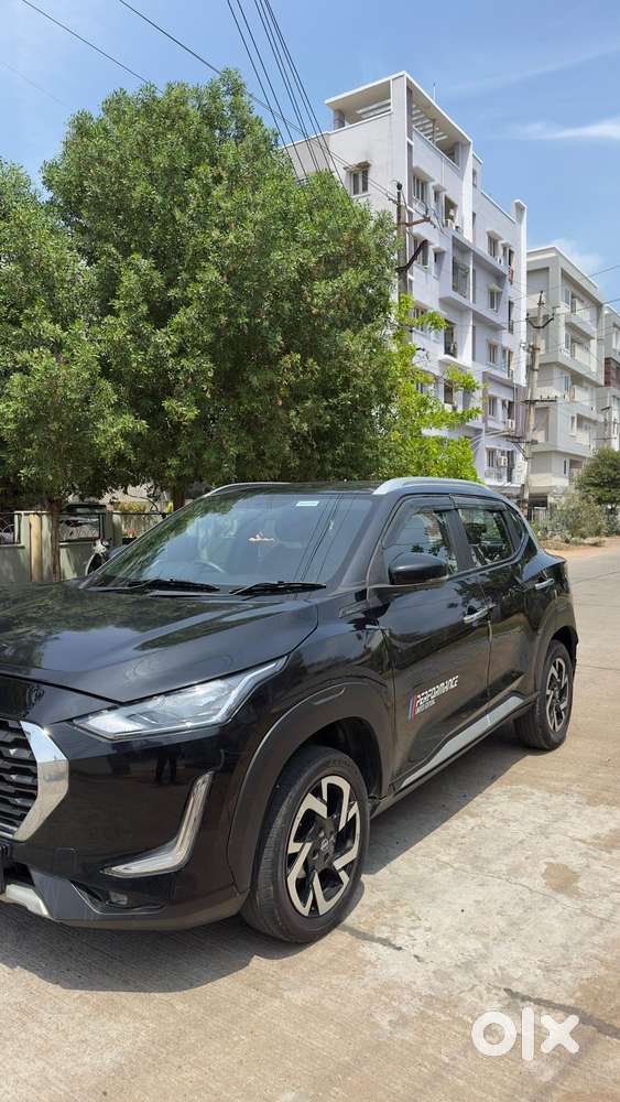 Nissan Magnite 1.0 Xv, 2022, Petrol