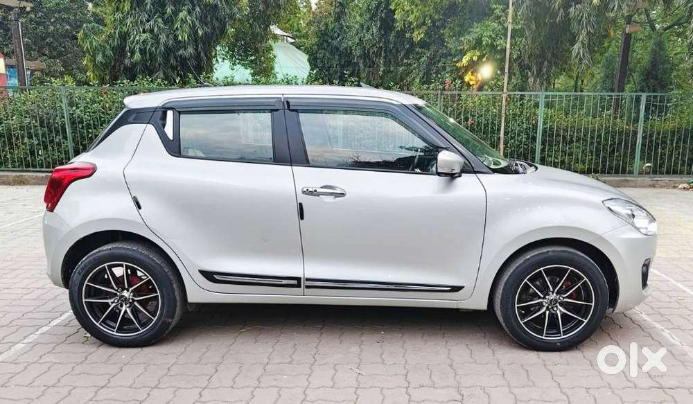 Maruti Suzuki Swift Vvt Zxi, 2021, Petrol