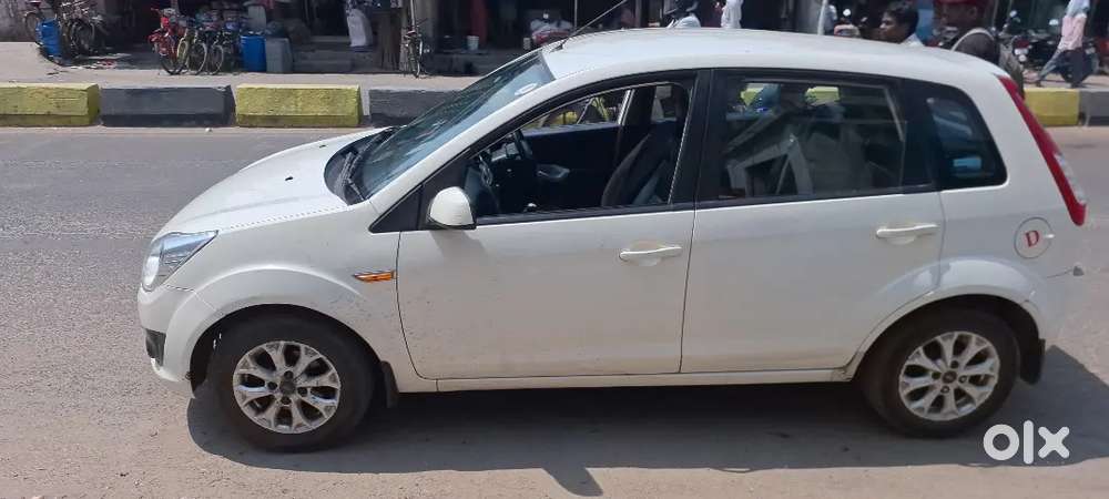 Ford Figo 2013 Diesel 160000 Km Driven