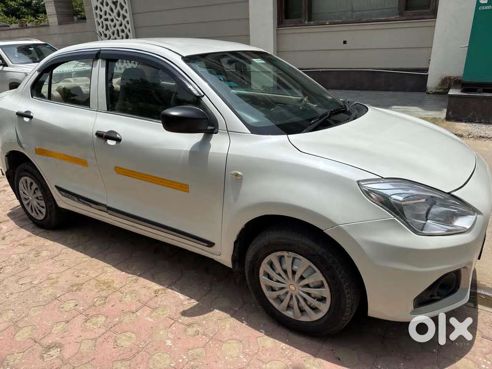 Maruti Suzuki Dzire 1.2 Vxi Cng, 2023, Cng & Hybrids