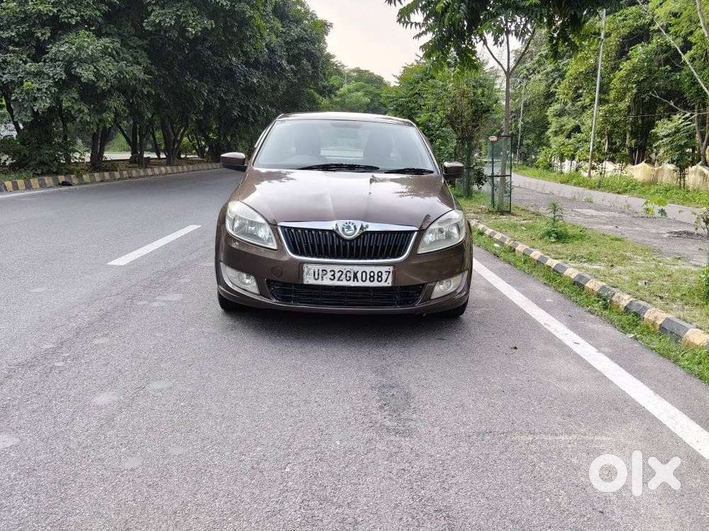 Skoda Rapid 1.5 Tdi Ambition Plus, 2015, Diesel