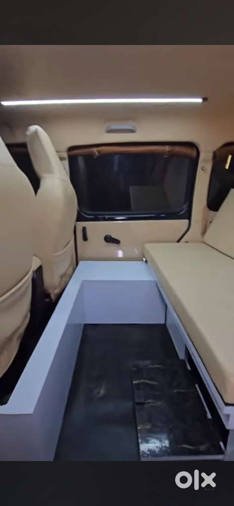 Maruti Suzuki Eeco Petrol 2025