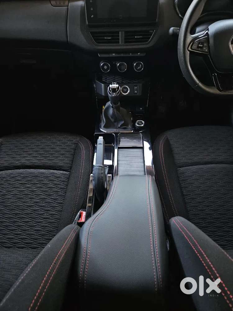 Well Maintained Renault Kiger 2023 Model Turbo Full Option