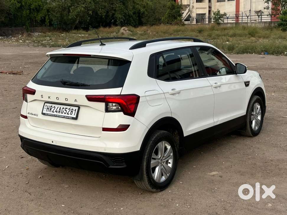 Skoda Kushaq 1.0 Tsi Active, 2023, Petrol