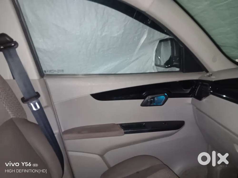 Mahindra Kuv100 Nxt 2016 Petrol Manual Dual