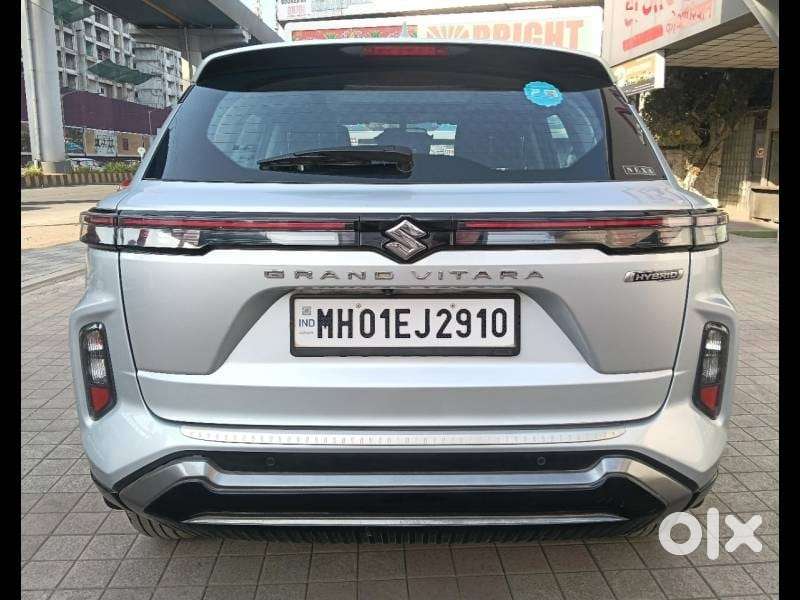 Maruti Suzuki Grand Vitara 1.5 Alpha Smart Hybrid At, 2023, Petrol