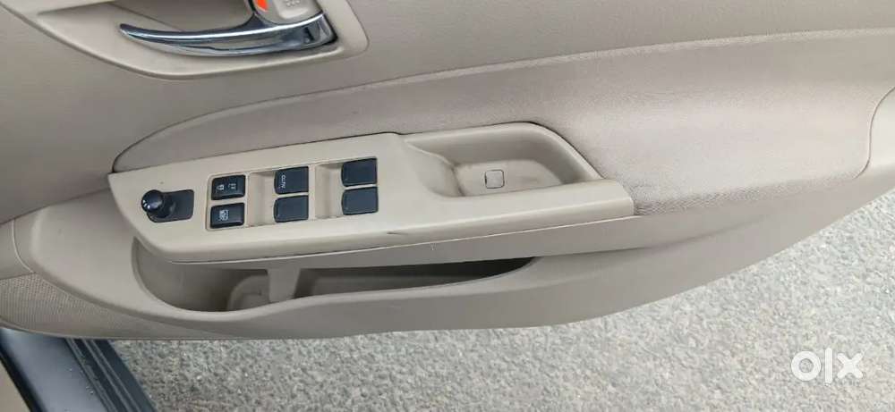 Swift Dzire 2014 Second Owner 132000km