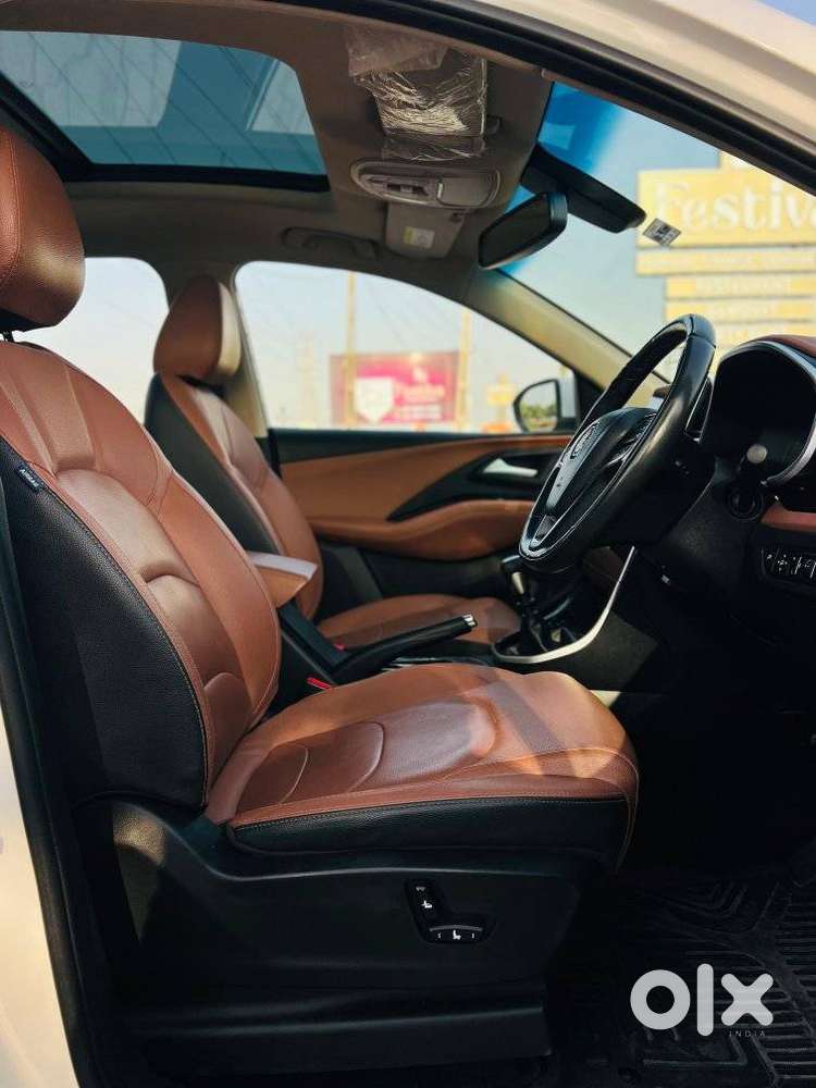 Mg Hector Plus Sharp Pro 1.5 Turbo Petrol 7 Str, 2023, Petrol