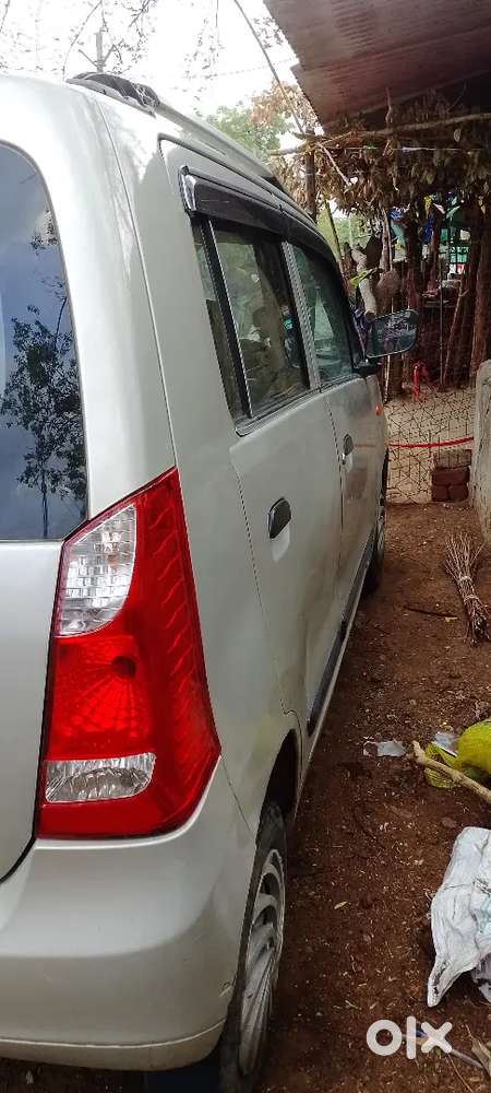 Maruti Suzuki Wagon R 1.0 2017 Petrol 100000 Km Driven