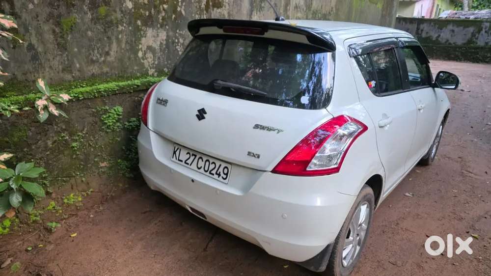 Maruti Suzuki Swift 2012