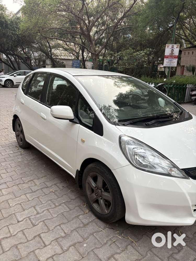 Honda Jazz X I-vtec, 2012, Cng & Hybrids