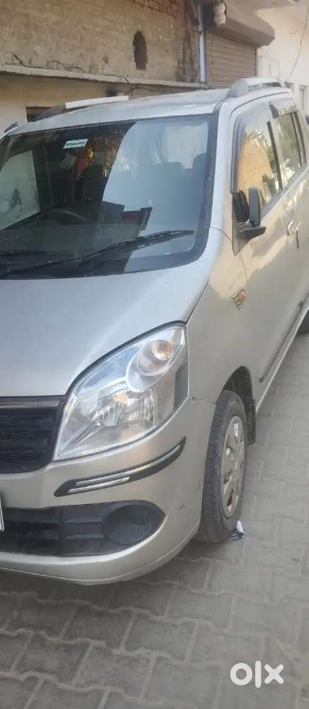 Maruti Suzuki Wagon R 2011 Petrol 70000 Km Driven