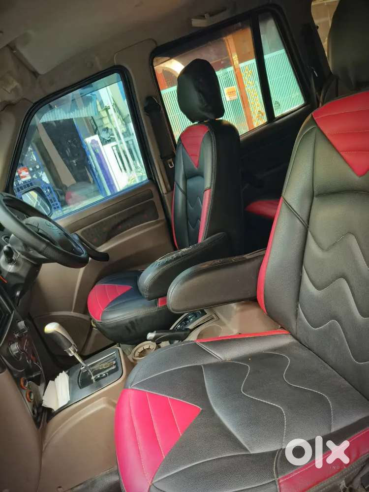 Mahindra Scorpio Vlx 
Model.. 2013
Owner.. 3
Km.. 1.34.000