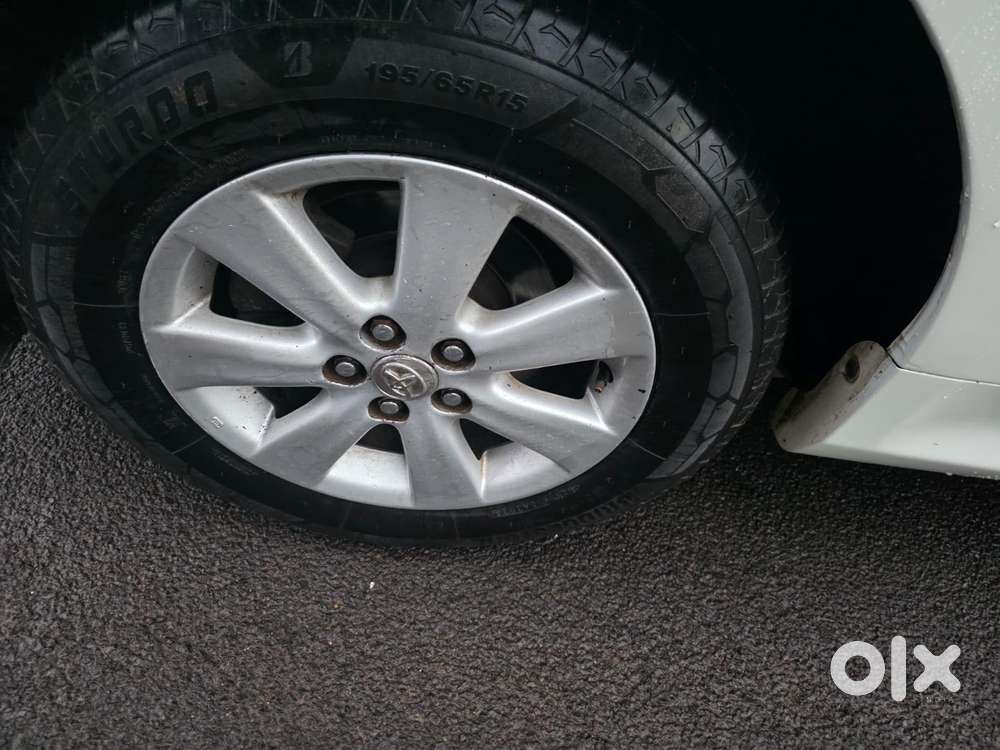 Toyota Corolla Altis Vl At, 2010, Petrol