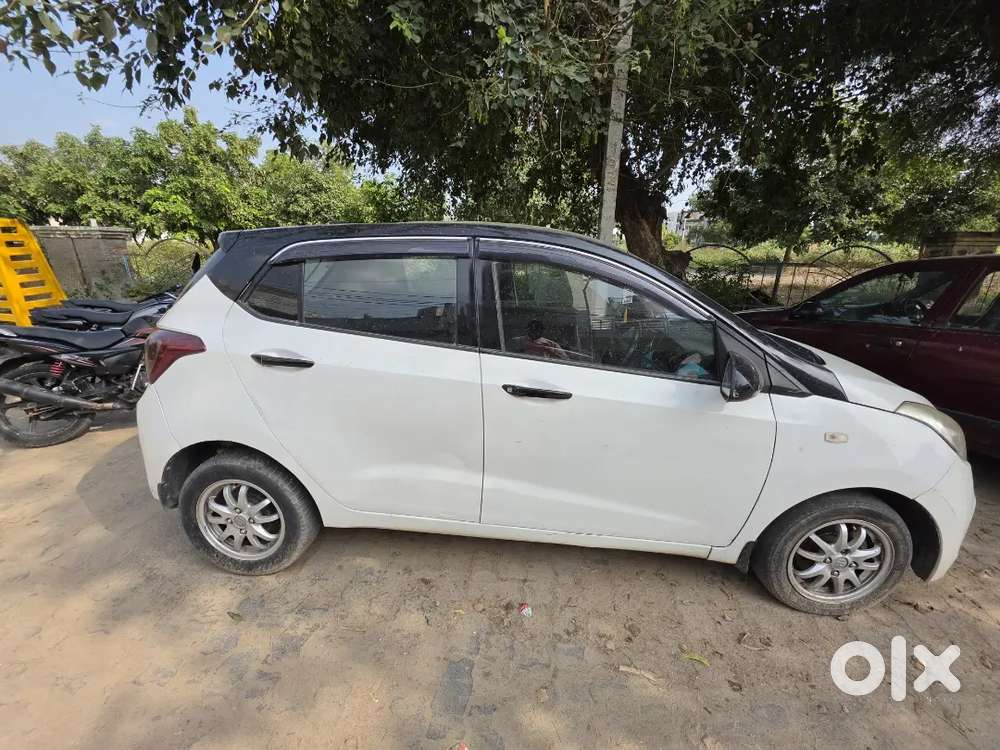 Hyundai Grand I10 Sportz Diesel 2015