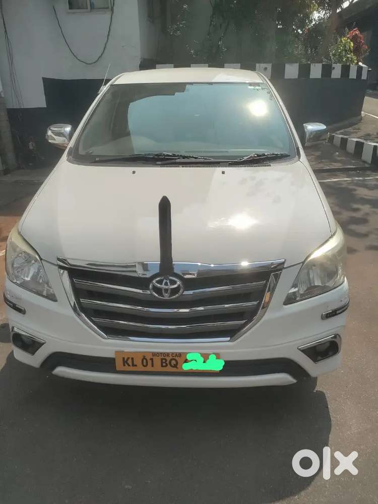 Toyota Innova Diesel 2014
