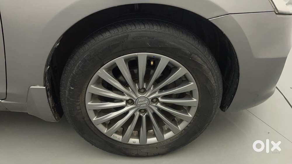 Maruti Suzuki Ciaz 2014-2017 At Zxi, 2016, Petrol