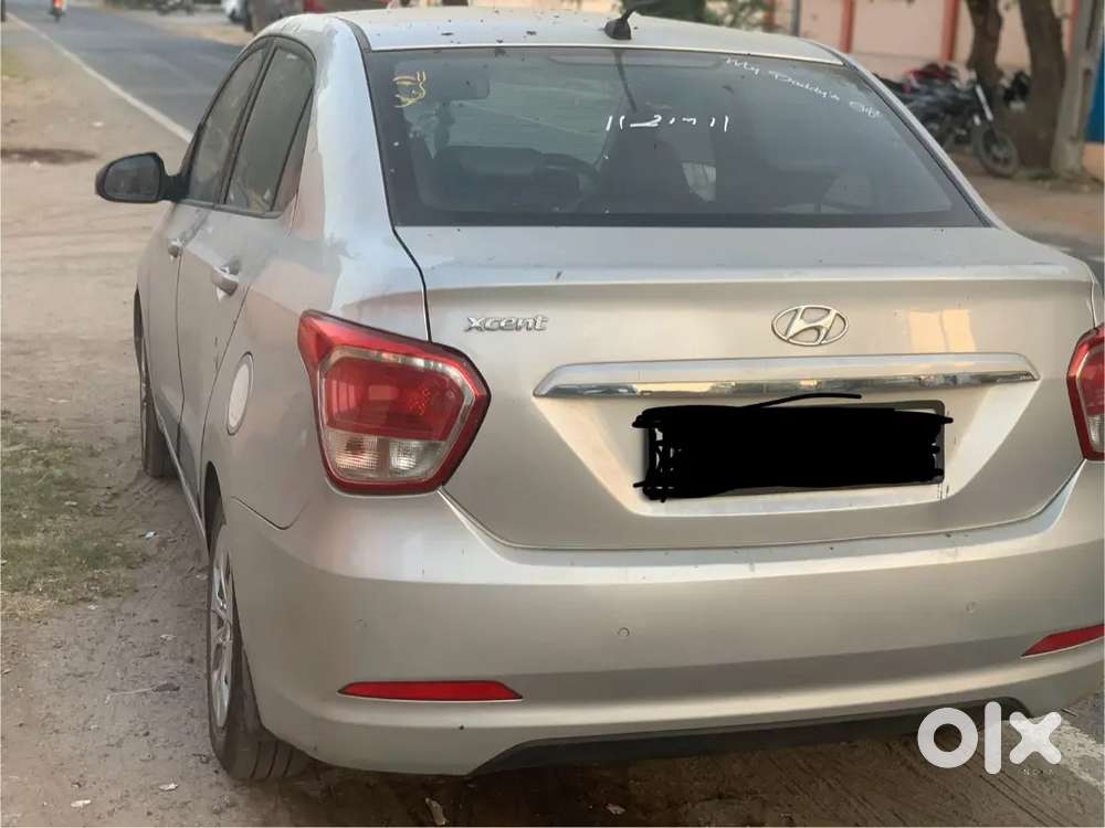 Hyundai Xcent 2016 Diesel Good Condition Single Hand Use