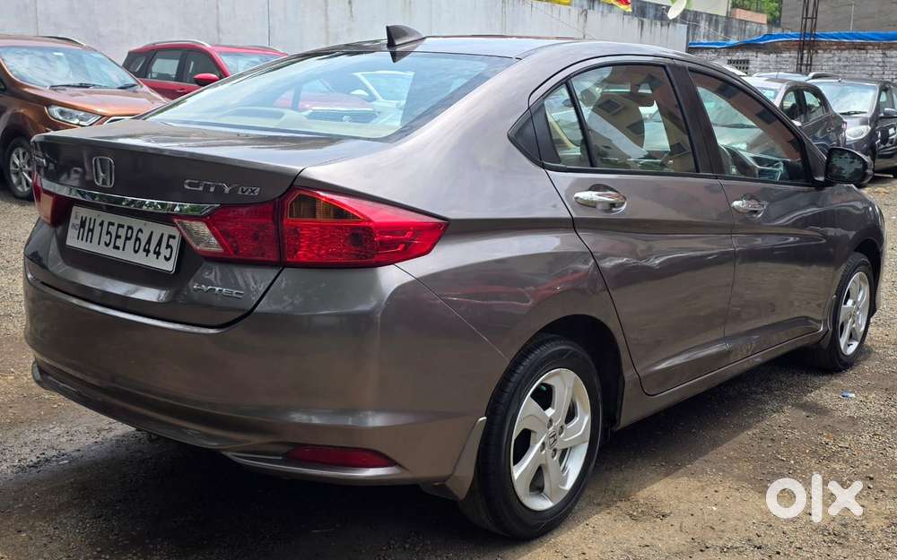 Honda City V At Sunroof, 2015, Petrol
