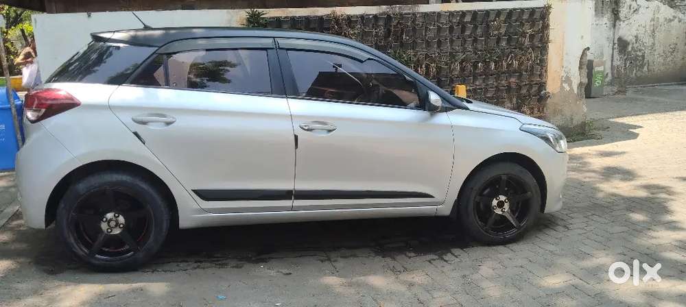 Hyundai I20 2016 Diesel 92000 Km Driven