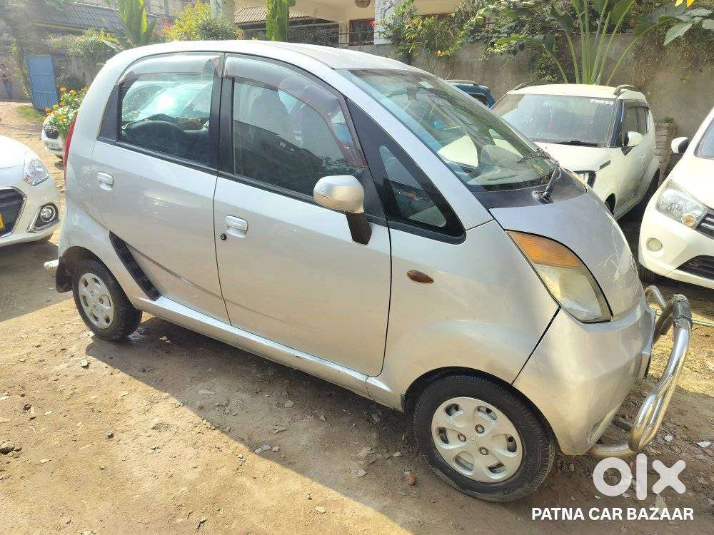Tata Nano Xe, 2012, Petrol