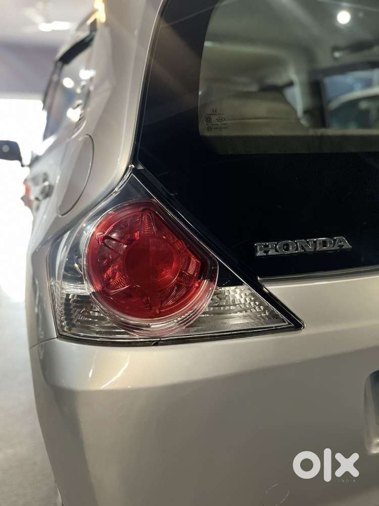 Honda Brio E Mt, 2015, Petrol