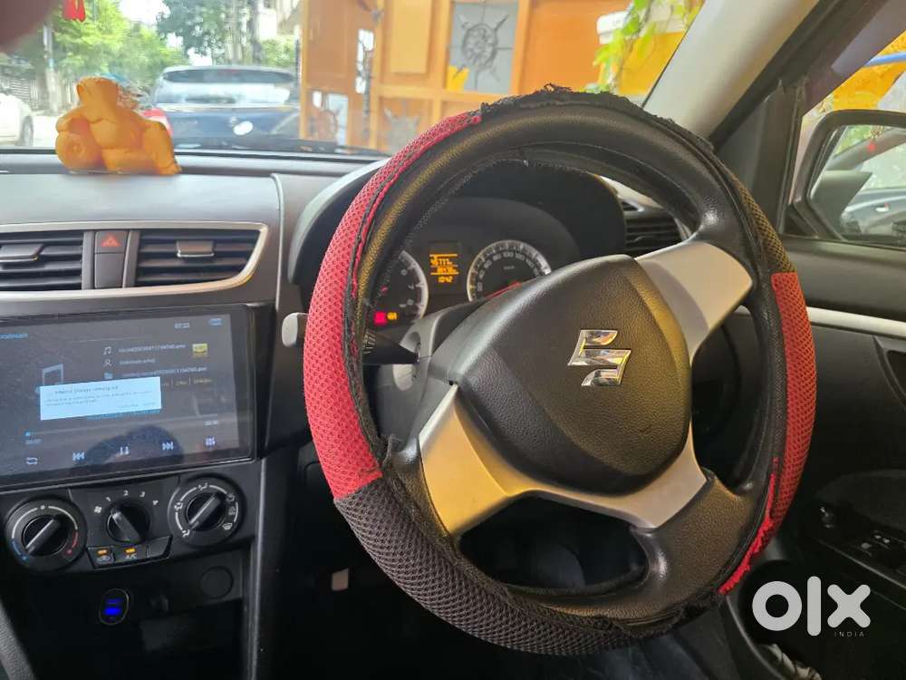 Maruti Suzuki Swift Vxi Petrol Manual 2011