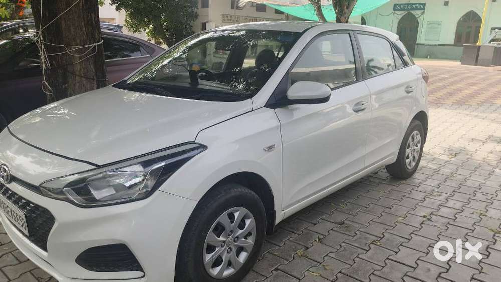 Hyundai I20 Magna 1.2 Mt, 2018, Petrol