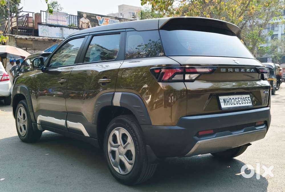 Maruti Suzuki Brezza 1.5 Vxi At Smart Hybrid, 2024, Petrol