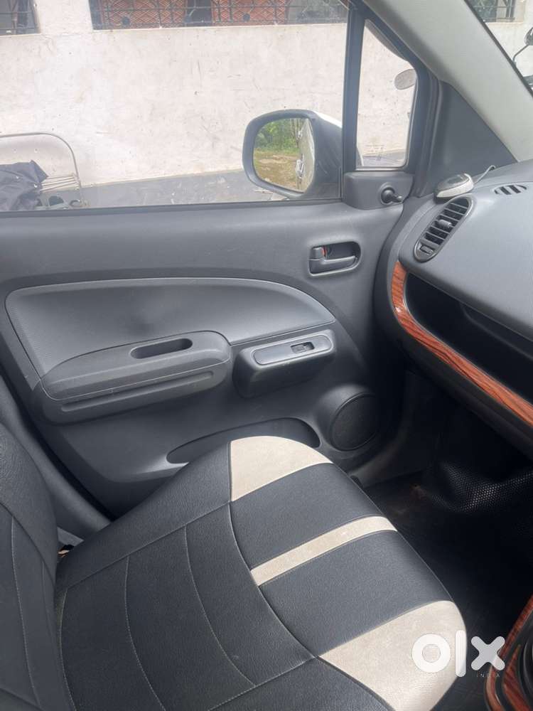 Maruti Suzuki Ritz Petrol 2013