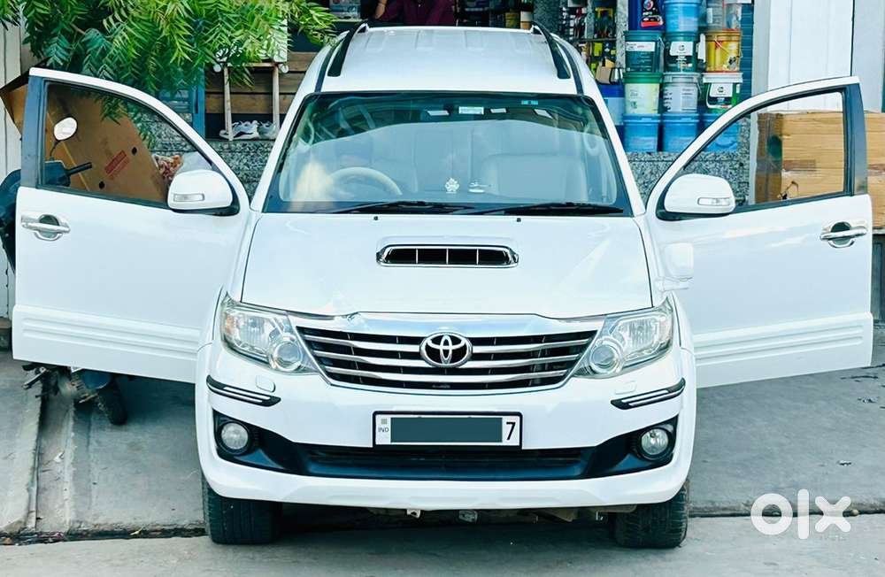 Best Condition Toyota Fortuner Diesel 2014