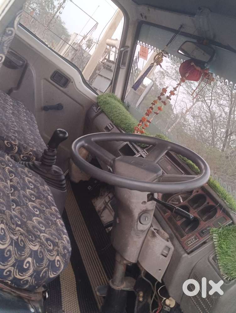 Mahindra Xev 9s Pack One Above, 2018, Diesel