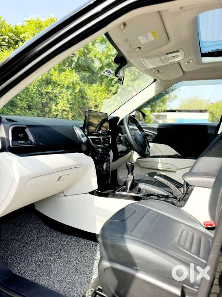 Mahindra Xuv 3xo Mx3 Pro 1.2 Petrol, 2024, Petrol