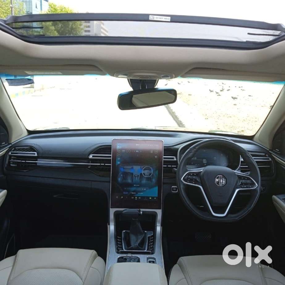 Mg Hector Sharp Pro 1.5 Turbo Cvt, 2025, Petrol