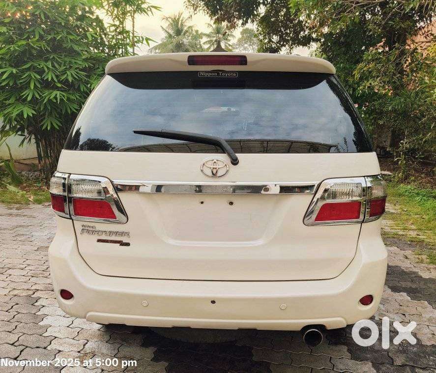 Toyota Fortuner 3.0 4x4 Manual, 2010, Diesel