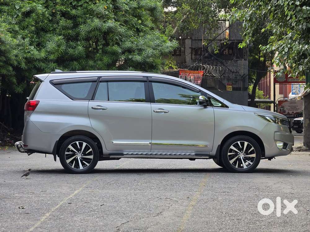 Toyota Innova Crysta 2.4 Z 7 Str, 2024, Diesel