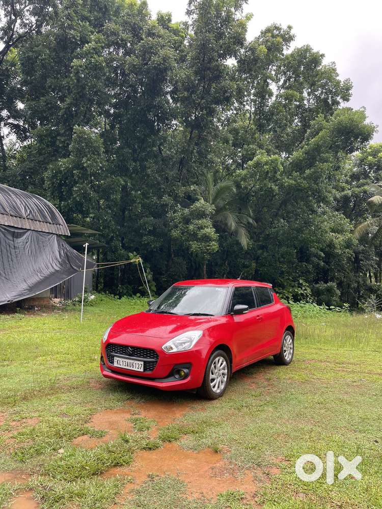 Maruti Suzuki Swift Vxi Optional, 2022, Petrol