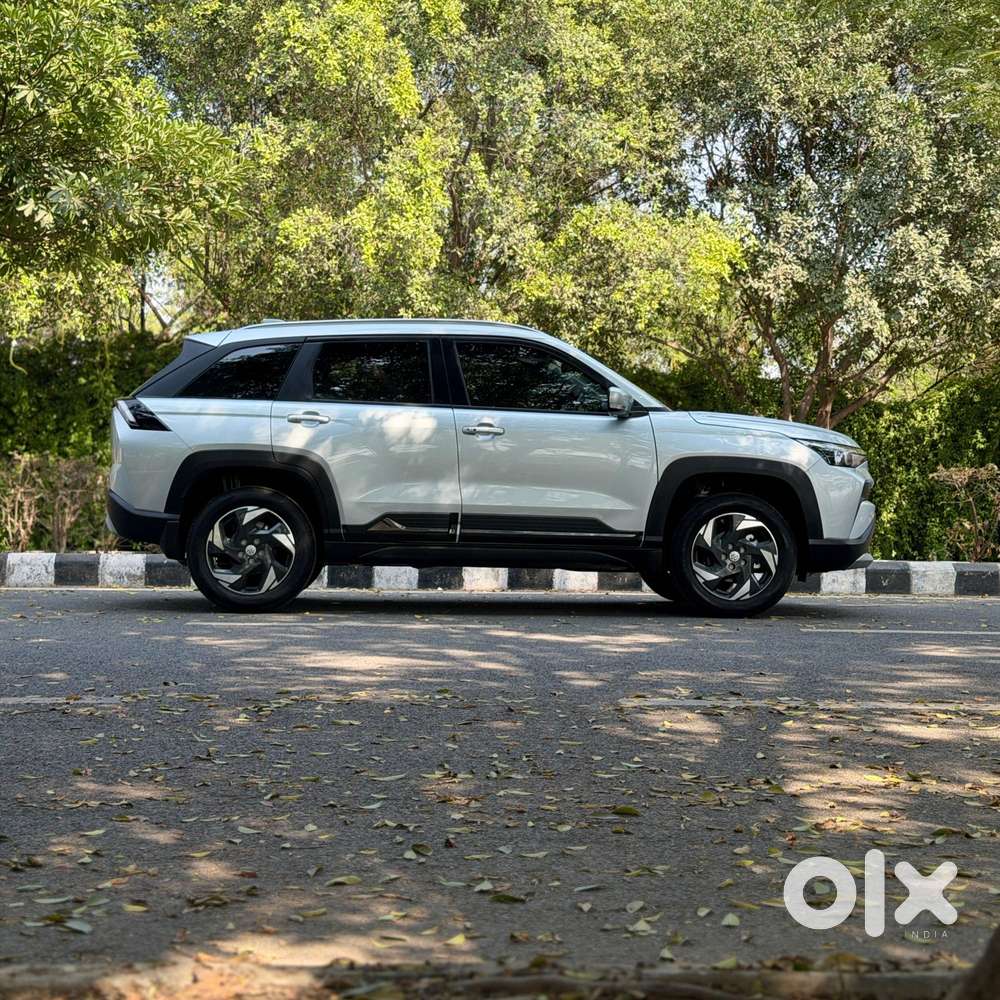 Maruti Suzuki Victoris Vxi Cng, 2025, Cng & Hybrids