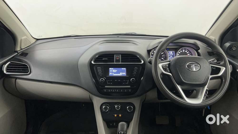 Tata Tiago Xza, 2017, Petrol