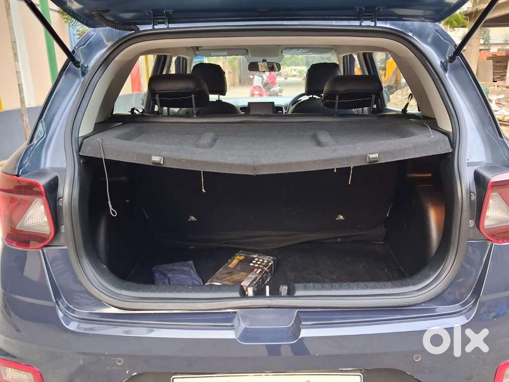 Hyundai Venue S Plus Mt 1.2 Kappa, 2020, Petrol