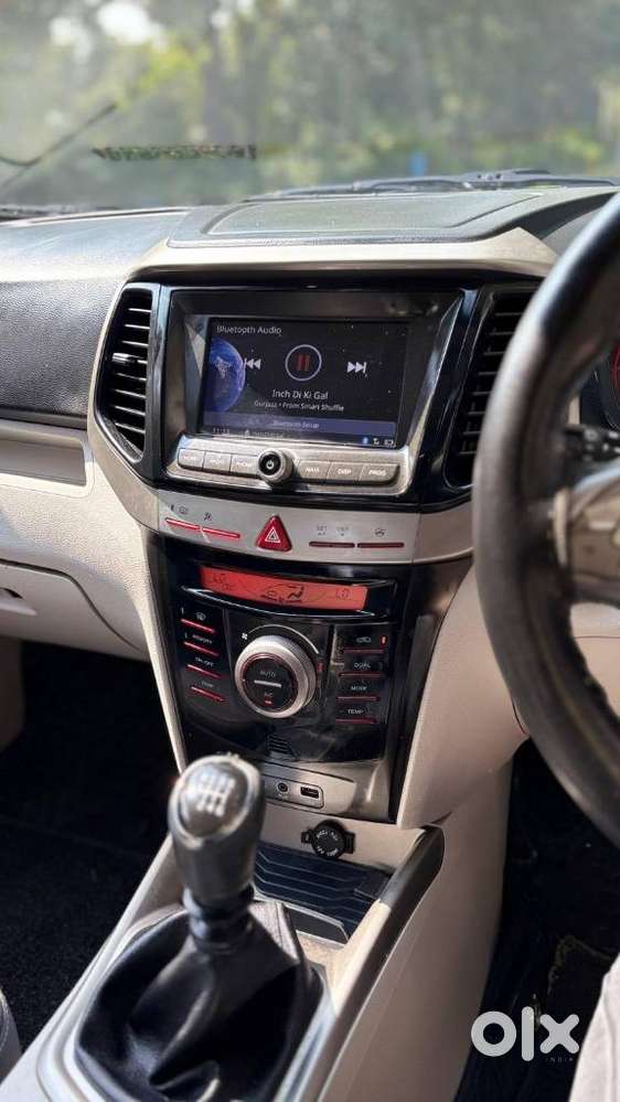 Mahindra Xuv300 W8 Option Dual Tone, 2019, Petrol