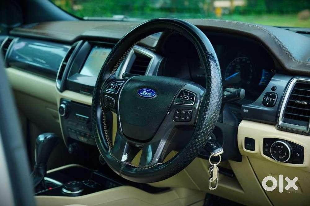 Ford Endeavour 3.2 Titanium At 4x4, 2016, Diesel