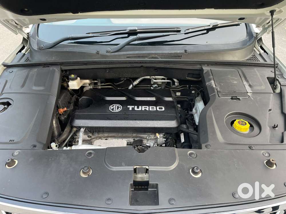 Mg Hector Plus Sharp Pro 1.5 Turbo Petrol Cvt 6 Str, 2023, Petrol