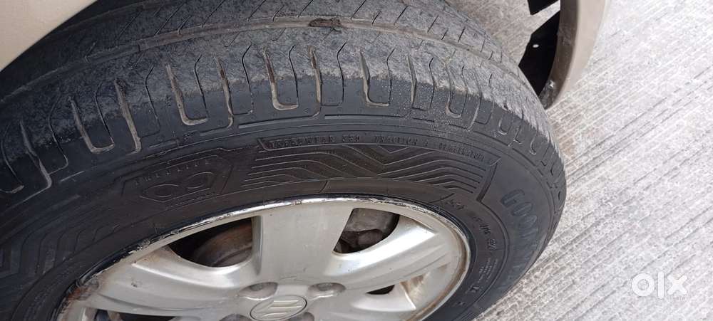 Maruti Suzuki Swift Dzire Zxi, 2009, Petrol