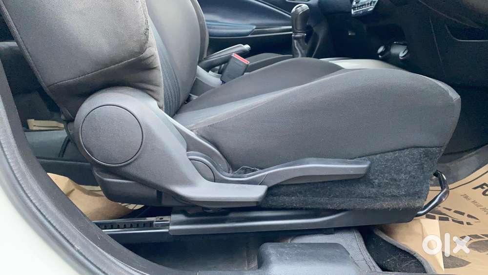 Maruti Suzuki Baleno Zeta, 2022, Petrol